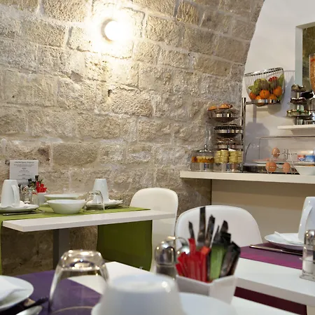 Elysee Secret Hotel 4*