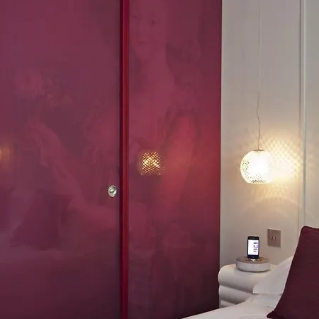 Elysée Secret Hotel 4*