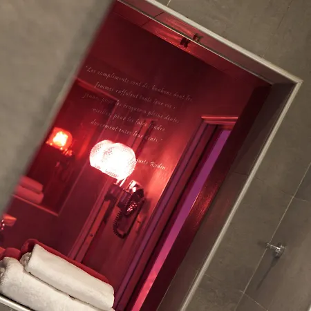 Hotel Elysée Secret 4*